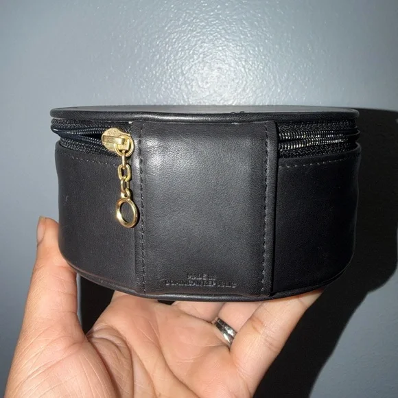 Coach Glove Tanned Leather and Pig Suede Jewelry Box - Picture 4 of 11